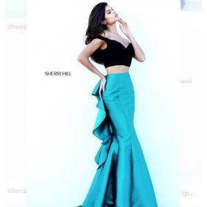 💕Found💕ISO SHERRI HILL 50750